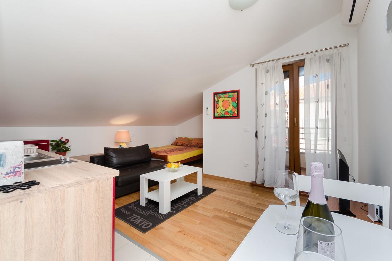Apartment Goran Ρόβινι Εξωτερικό φωτογραφία